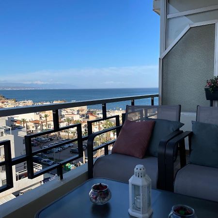 Apartamento Totalmente Reformado Con Piscina Y Jardines Al Lado De La Playa De La Carihuela Torremolinos Eksteriør billede
